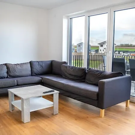 140m² / 3 Schlafzimmer Apartment