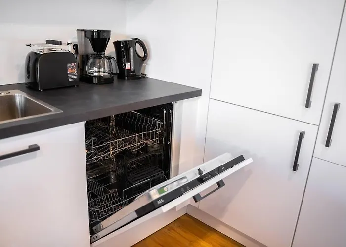 140m² / 3 Schlafzimmer *