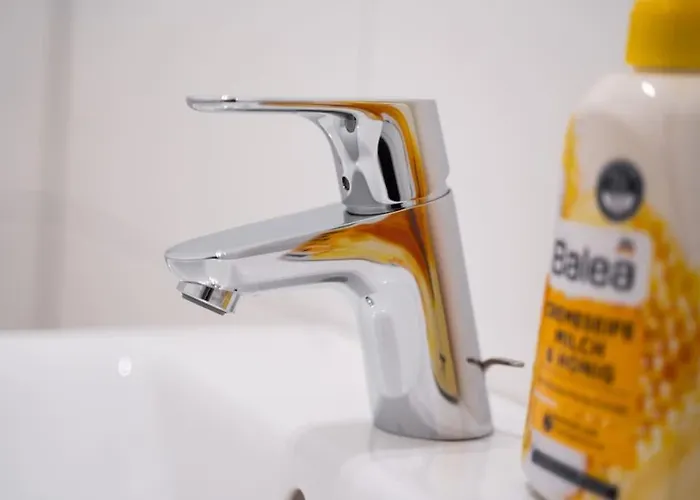 140m² / 3 Schlafzimmer Apartamento *